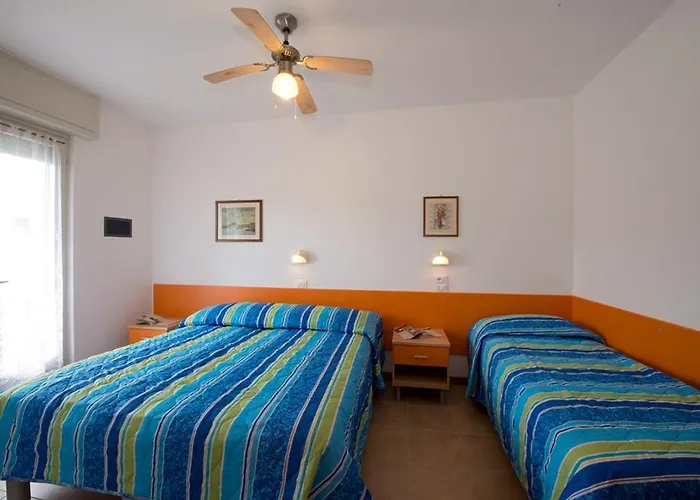 Villaggio Diana بيبيوني